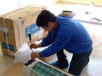 上海搬家公司 為居民、學(xué)生、白領(lǐng)提供公道價(jià)格的搬家與家政服務(wù)